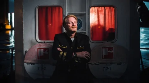 Portrait Of A Sea Captain Vídeos de archivo 75443549