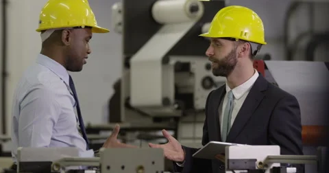 Portrait of two businessmen shaking hands. Stock Footage 49099508