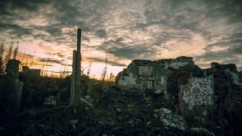 The post-apocalyptic world Stock Footage 82077984