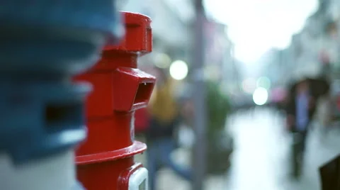 An post mail on a movemented street Видео 62599633