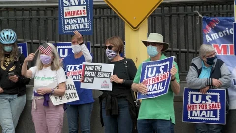 Post office workers rally to demand that congress act to save the postal service 库存影片 139600031
