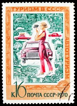Postage stamp printed in Soviet Union shows Tourism by Automobile, Tourism in Fotos de archivo