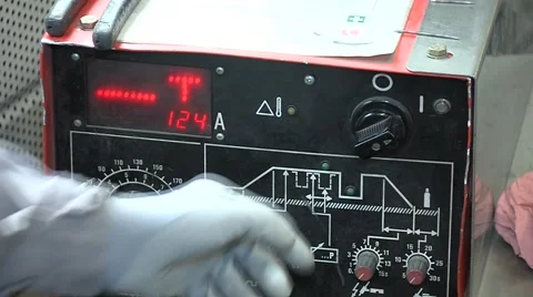 Poste à souder Video stock 44246376