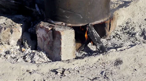 Pot on a campfire, closeup Stock-Footage 29910280