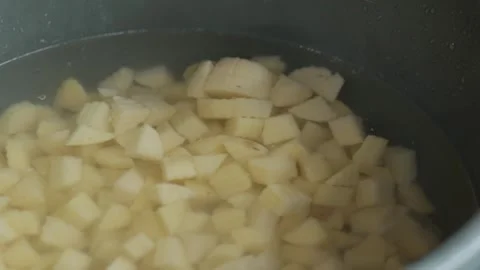 The potato soaking step in the potato fried chili recipe. Stock Footage 272714041