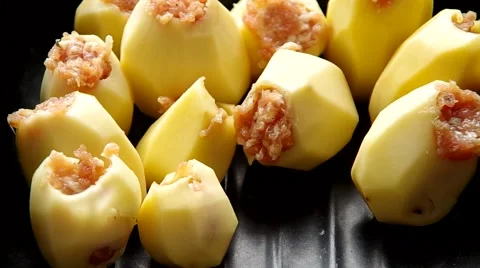 Potatoes and minced meat Stock Footage 48191633