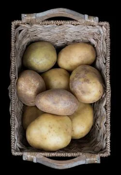 Potatoes in a basket Fotos de archivo