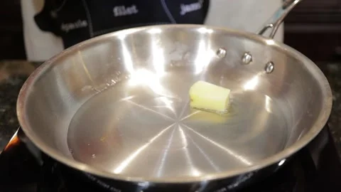 Potatoes cooked in a pan Stock Footage 140362937