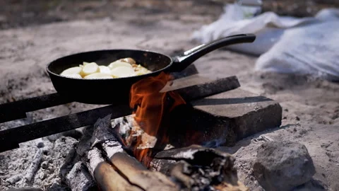 Potatoes Cooking Over Campfire Video stock 293269942
