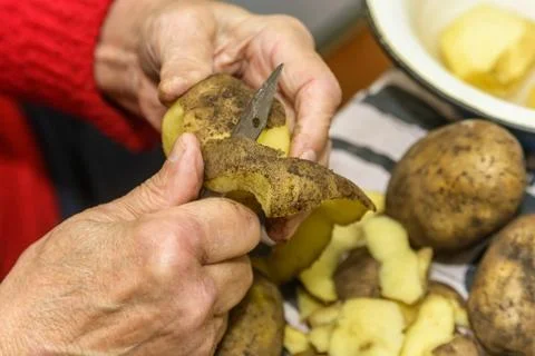 Potatoes with peel Stock Photos