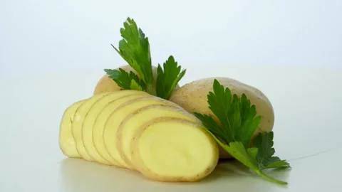 Potatoes Rotating On White Background 動画素材 236623014