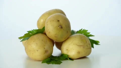 Potatoes Rotating On White Background 動画素材 236623017