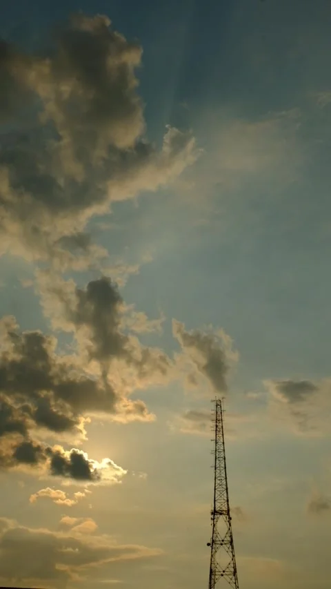 Potrait of Cloud in the afternoon shine 動画素材 243560963