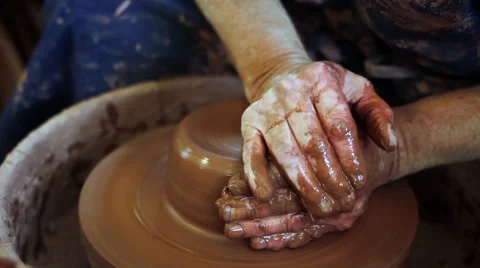 Potter creates new piece, close up Stock-Footage 60950768