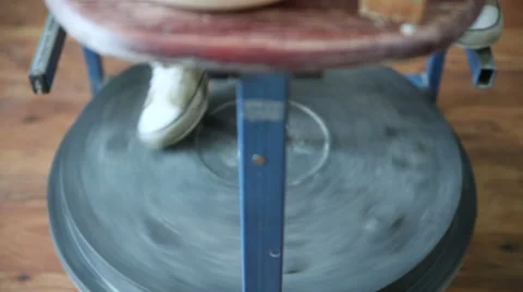 The potter makes clay vessel 스톡 동영상 65839199