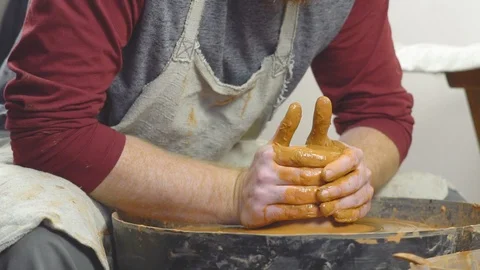 Potter makes a jug Video stock 95626821