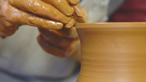 Potter makes a jug Video stock 96483660