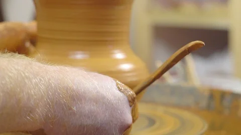 Potter makes a jug Video stock 97330286