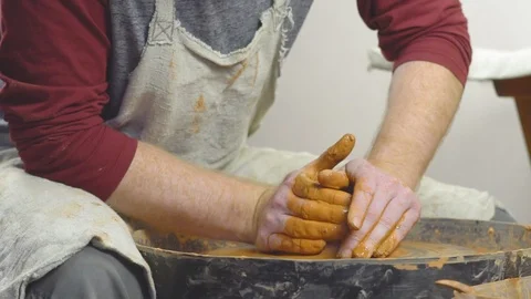 Potter makes a jug Stock Footage 102253681