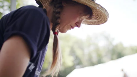 A potter making a vase Stock Footage 138593507