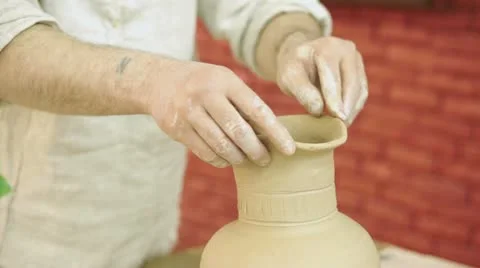 Potter works. Crockery creation process in pottery on potters' wheel 스톡 동영상 22101433