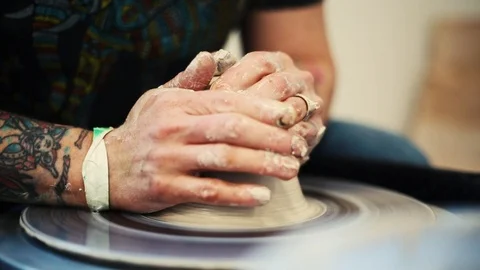 Pottery Hands 動画素材 98219628