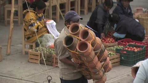 Pottery Vendor Video stock 19294509