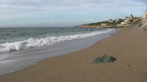 Potthleven beach breaking waves. Vídeo Stock 289389