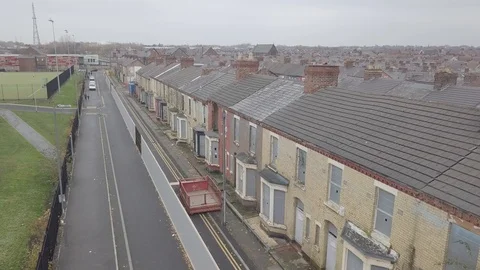 Pound Streets Smithdownroad Liverpool Stock Footage