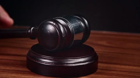 Pounding Gavel on Block 動画素材 57541484