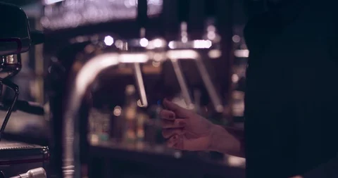 Pour Beer In Bar 스톡 동영상 87564731