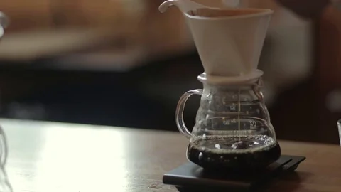 Pour Over Coffee 動画素材 72192411