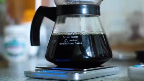 Pour over coffee 库存影片 159677780