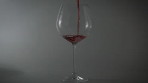 Pour red wine Stock-Footage 115112884