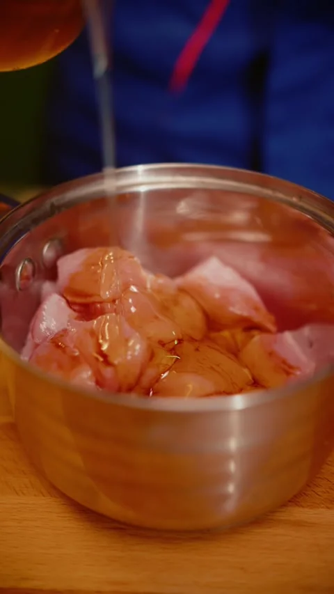 Pour Sauce Over Raw Meat Video stock 283469971