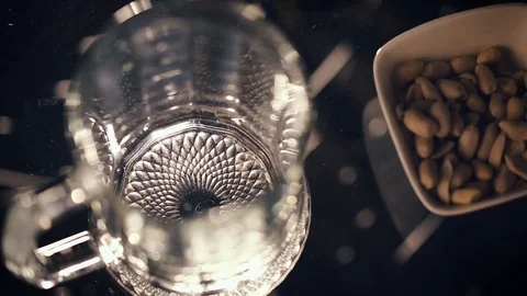 Pouring beer into mug Video stock 75659880