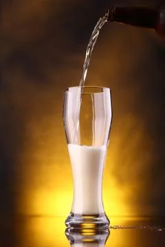 Pouring beer Stock Photos