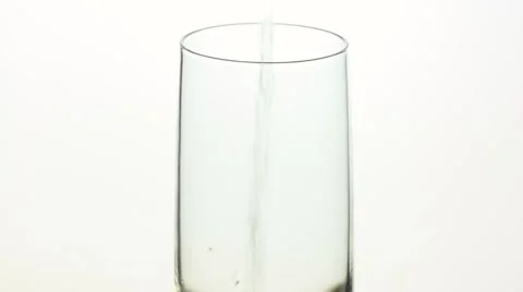Pouring champagne into a flut Video stock 52365060