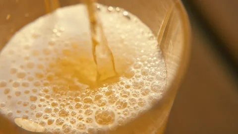 Pouring Cider Into Glass 動画素材 284987102