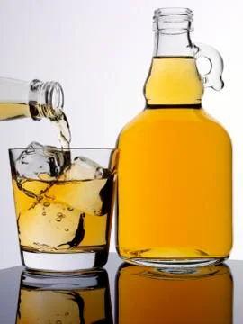 POURING CIDER Photos
