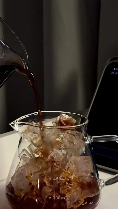 Pouring coffee Stock Footage 316746696