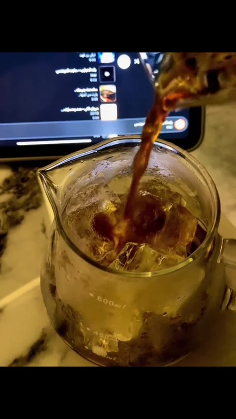 Pouring coffee Stock Footage 316746704