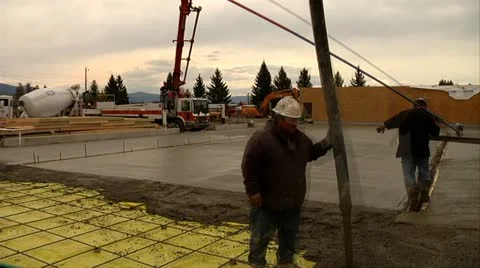 Pouring concrete in timelapse 스톡 동영상 21554658