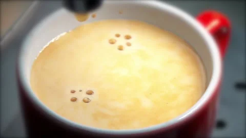 Pouring a cup of coffee Stock-Footage 134488123