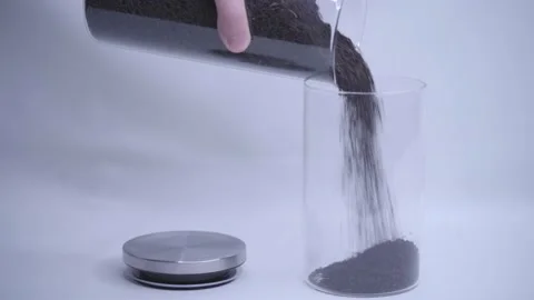 Pouring from jar to jar 動画素材 169085571