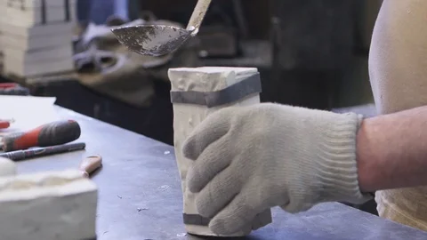 Pouring molten tin into the casting form Stock-Footage 72849756