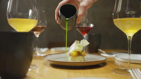 Pouring sauce Stock Footage 182852505