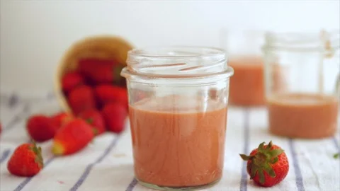 Pouring Smoothie Stock Footage 89302205