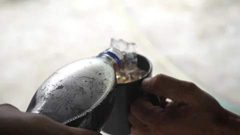 Pouring soft drink into the glass 動画素材 243428313