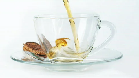 Pouring tea in a glass 스톡 동영상 493524